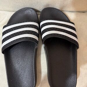 Slightly used Adidas Adilette Dark Leather Texture Slides Women 5 Italy